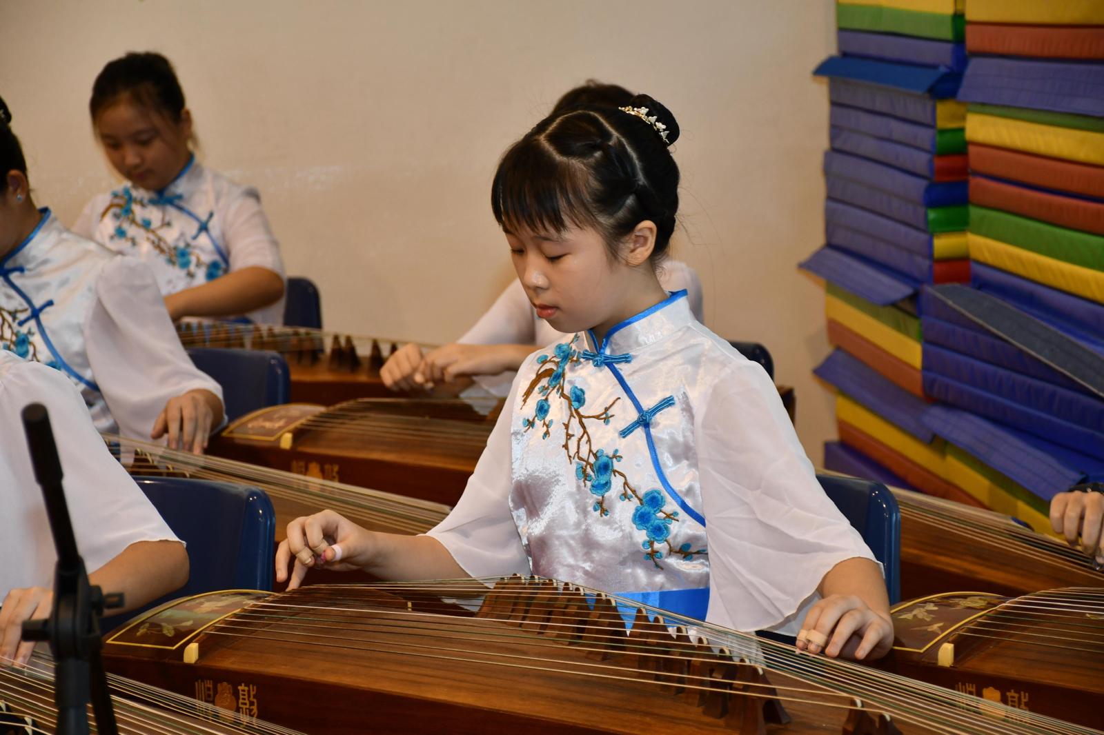 2025 Lunar New Year Performance